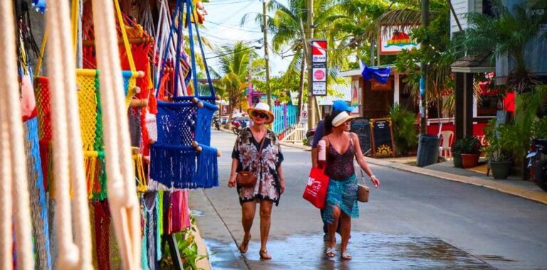 Roatan Wildlife, Snorkeling, Beach