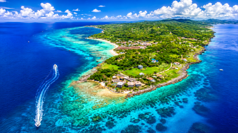 Roatan Travel Guide by Roatan Visitor