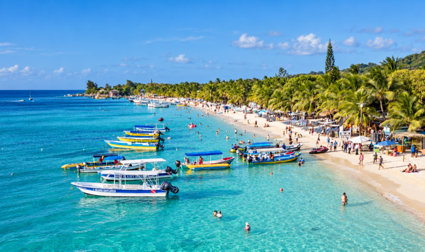 West Bay Beach, Roatán: What Visitors Should Know Before You Go